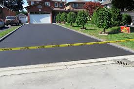 Best Residential Driveway Installation  in Livonia, MI